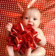 You have two options with your newborn hospital portraits. Diy Baby Photoshoot Ideas At Home Winter Novocom Top