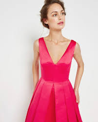 Scaleta Structured V Neck Dress In Fuchsia Ted Baker Pink Wedding Guest Dresses Fuchsia Dress Designer Outfits Woman