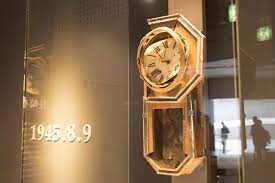 Apr 09, 2018 · 2019年春まで本館がリニューアル工事中の「平和記念資料館」。本館の展示の一部も加えて、東館で展示は行われています。 原爆投下前の活気ある風景から焼け野原を経たのちの復興写真など、たっぷり時間をかけて見たい展示物がたくさんあります。 å¹³å'Œã«ã¤ã„ã¦è€ƒãˆãŸã„ãªã‚‰ã‚³ã‚³ é•·å´ŽåŽŸçˆ†è³‡æ–™é¤¨ã®é­…åŠ›