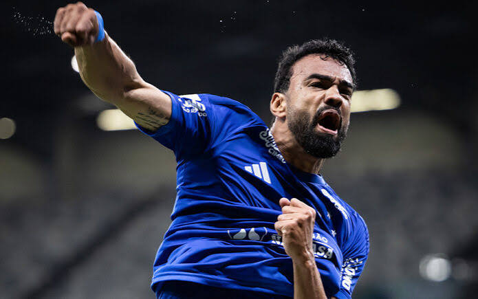 Cruzeiro faz 'dever de casa', vence Remo e chega ao 3&ordm; lugar na tabela do Brasileir&atilde;o - Central da Toca
