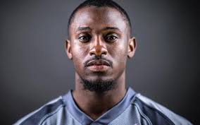 Gabriel Chambers: No Breaks