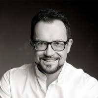 2000+ profilů „Hannibal“