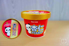 セイコーマート secoma 杏仁アイスカップ アイス フランクフルタークランツ ちくわパン