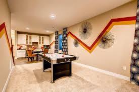 Homeoart home theater cinema canvas wall art prints classic vintage movie film painting family entertainment media room decor stretched framed artwork 12x12x4 panels 4.7 out of 5 stars 103 $43.88 $ 43. Expressions At Stapleton Traditional Basement Denver By Wonderland Homes Houzz