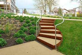 Gyger Gartentreppe 05 Treppenbau Metalltreppen Aussentreppen Thun Bern Schweiz