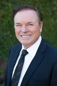 Gary Collett's Instagram, Twitter & Facebook