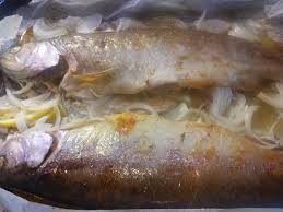 Л., масло сливочное или топленое 80 г, баранина (мякоть бедра или лопатки) 500 г, лук репчатый 500 г, бараний жир 250 г, зира молотая 1 ч. Skvely Peceny Pstruh Na Masle Top Recept Nielen Na Vianoce