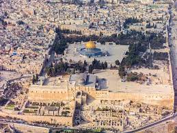 أكثر من ٣٠٥ إصابة بينها ٧ إصابات خطيرة جداً (فلسطين اليوم). Ø§Ù„Ù…Ø³Ø¬Ø¯ Ø§Ù„Ø£Ù‚ØµÙ‰ ÙˆÙŠÙƒÙŠØ¨ÙŠØ¯ÙŠØ§