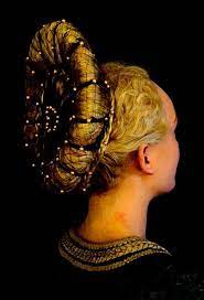 Reproduction Historical Hairstyles From The Bayerisches Theaterakademie Renaissance Hairstyles Historical Hairstyles Hair Styles