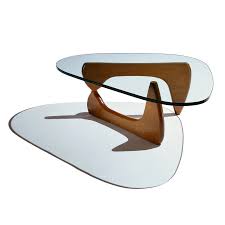 It's a beautiful and the piece that inspired its design was a table that was designed in 1939 for conger goodyear. Noguchi Table Lekker Home