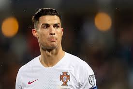 Every country, 5 girls you can vote on each video! Cristiano Ronaldo Injury Latest As Foot Infection Causes Concern For Portugal Mirror Online