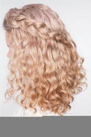Stunning Wedding Hairstyles For Naturally Curly Hair Curly Hair Styles Naturally Curly Hair Styles Curly Wedding Hair