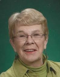 Suzanne Strand's Instagram, Twitter & Facebook