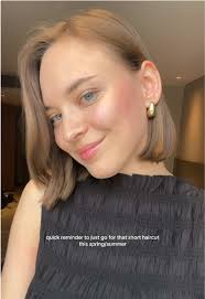 💇🏻‍♀️💇🏻‍♀️ #shorthair #hair #flightattendant #haurcut #bobhaircut