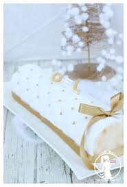 Buche Matelassee Vanille Mangue Passion Les Delices De Pompou Recette Buche De Noel Recette Gateau Noel Deco Buche De Noel