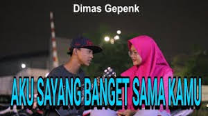 E b kaulah yang terakhir bagiku c#m g#m engkaulah hidup dan matiku a e jiwa dan ragaku untukmu f#m b aku sangat menyayangimu e b izinkan aku memelukmu c#m g#m aku takut kehilanganmu a e tak bisa hidupku tanpamu f#m b e karna kaulah terang dalam gelapku Chords For Aku Sayang Banget Sama Kamu Souqy Cover Monica Fius