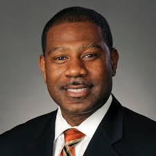 Jersey's Nathan Wittman Presents Donation: COUNTRY Financial® Supports St.  Francis Holy Ghost School With Program