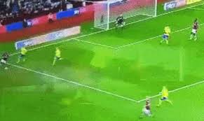 The best gifs of unai emery on the gifer website. Viral Football Gifs Archives Page 51 Of 79 Witty Futty