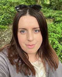 Abby Dunn's Instagram, Twitter & Facebook