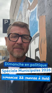 Clapping pour 1 500 personnes : étudiants, chercheurs et salariés de la  technopole... Car 🎂 Sophia-Antipolis fête ses 50 ans 🎉 ! Ambiance et  photo finale sur Instagram 😉 https://www.instagram.com/france3cotedazur/ +  d'infos