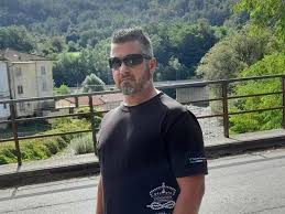 Chi era il sottufficiale di Cabras morto nello scontro tra la moto e un  camion: aveva un desiderio - LinkOristano