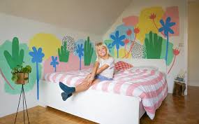 Katrien vanderlinden is the author of wonderwalls (3.50 avg rating, 2 ratings, 0 reviews). Passie Voor Tuin En Wonen Katrien Vanderlinden Muurkunstenaar En Durver
