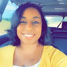 Aretha Wade's Instagram, Twitter & Facebook