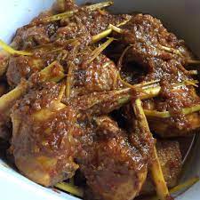 Korang dah cuba makan ayam masak serai? Resepi Ayam Masak Serai Sedap Dimakan Bersama Nasi Himpit Dari Dapur Kak Tie