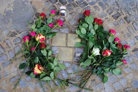 Erinnerung an die Familie Jonas: Konfirmanden erforschten jüdische  Biografien