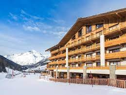 Plus tard, léopold y construisit un château de chasse qui a depuis changé de destination. Hotel Saint Charles Val Cenis Lanslebourg Mont Cenis 2020 Neue Angebote 126 Hd Fotos Bewertungen