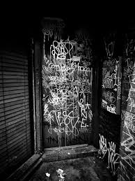 Black And White Graffiti Wall Art P4int The W0rld Black And White Graffiti Graffiti Art Street Art Photography