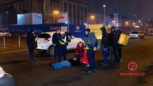 Будьте в курсе последних новостей вашего города. V Dnepre Vozle Cuma Nissan Sbil Zhenshinu Postradavshuyu Zabrala Skoraya Poyavilos Video Momenta Gorodskoj Sajt Dnepra
