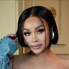 Eunice Burgess's Instagram, Twitter & Facebook