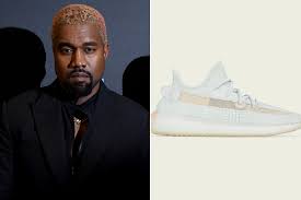 Kanye west has earned a lot of money from his fashion company. Succes Particulier Epreuves Adidas Boost Kanye West Impermeable Rare Partir