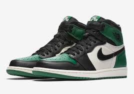 Jordan 1 Low White Black Green The Air Jordan 1 Drops Next Week In Pine Green And Court Purple Air Jordans Retro Air Jordans Sneakers