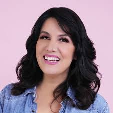 Zuli Sanchez's Instagram, Twitter & Facebook