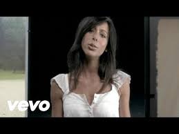 Speaking of classy , ciao bella is a really expensive restaurant, so we can go anywhere else tomorrow. Rose France Ciao Bella Lyrics English Translation