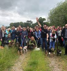 Noel fitzpatrick was born in 1960s. Noel Fitzpatrick On Twitter First Great Dog Walk Of The Day With Michaelastracha In Support Of Humanimaltrust And Manchester Cheshire Dogs Home Dogfest Dogfestuk Https T Co Lmhjdkgowl