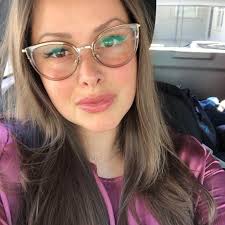 Nicole Eckert's Instagram, Twitter & Facebook