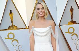 Margot robbie actriz margot elise robbie es una actriz australiana mejor conocida por haber interpretado a donna freedman en la serie. Margot Robbie Helping Young People With Disabilities To Live Independently Entertainment Brenhambanner Com