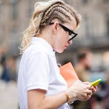 Kurze frisur frau ~ langhaarfrisuren 2016. Frisuren Fur Kurze Haare 5 Flechtfrisuren Fur Kurze Haare Cosmopolitan