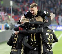 Początek spotkania we wtorek, 20 kwietnia, o godzinie 18:00. Gornik Zabrze 3 1 Pogon Szczecin Wspaniale Zawody Gornika Fantastyczna Pierwsza Polowa Zabrze Nasze Miasto