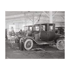 Auto Repair Garage 1926 Vintage Photo Canvas Print Zazzle Com Garage Repair Car Repair Service Car
