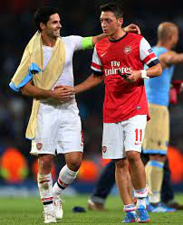 Mikel arteta warned mesut ozil and other star players of his expectations at his first news conference since taking charge of arsenal. Goal On Twitter Mikel Arteta On Mesut Ozil He S A Massive Player I Worked With Him And I Know When He Ticks What He Can Bring To The Team My Job