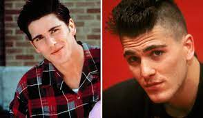 Entdecke unsere vielfältige auswahl in deinem wohnstil zum garantiert besten preis. 10 Film Stars Who Returned To Regular Jobs Ben Falk