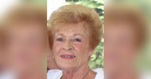 Obituary for Irene "Reenie" (Smith) Guzzi