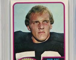 1980 Jack Lambert Topps Football Card #280, Sharp Corners, No Creases