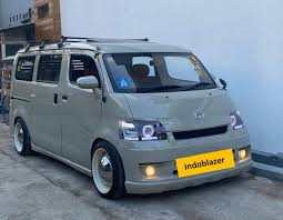 Daihatsu gran max blind van double cabin di modif daihatsu luxio serta ganti warna, bumper depan dan belakang serta fender, kap mesin, headlamp, serta stopp. Keren Juga Grand Max Di Modif Seperti Ini