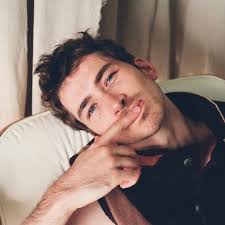 dylan arnold stan account