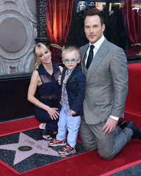 Faris, sources told the outlet, wants a more traditional family that is pretty much together most of the time, tmz wrote. A Brief History Of The Anna Faris And Chris Pratt Relationship